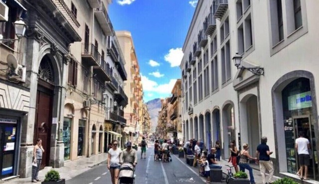 shell Maqueda, bright and quiet apartment in the heart of the city