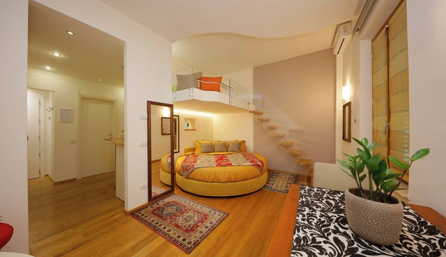 Siena UP Town : Sabrina's Cozy Apartment