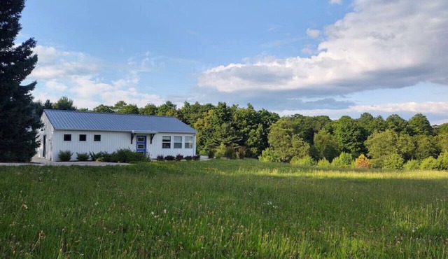 Sleeping Bear Stunner - privacy and gorgeous views