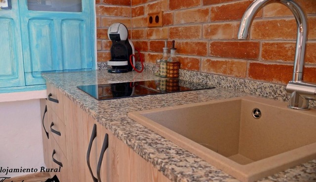 Small rustic apartment ideal for a perfect stay for couples.
