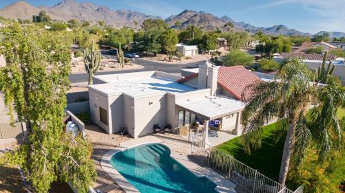Sonoran Sunshine by AvantStay