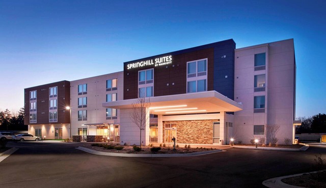 SpringHill Suites by Marriott East Lansing University Area