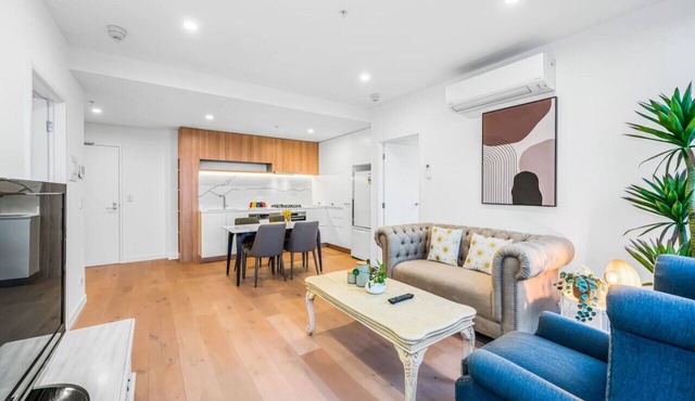 StayAU Spacious 2BR Stunning Sunset Views
