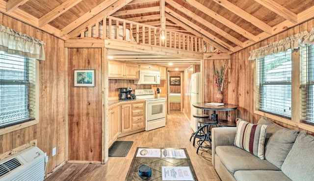 Steinhatchee Cottage 3 with Boat Dock Access!