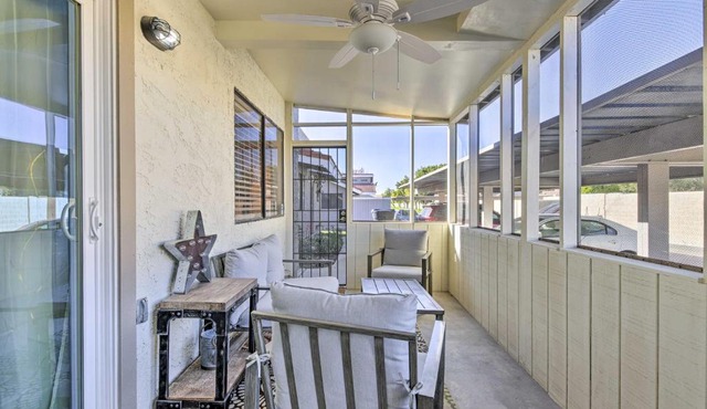 Steps to Dtwn Gilbert! Condo w/Furnished Porch