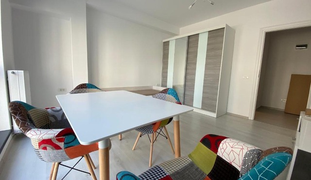 Studio Galaxy Plaza Residence Sector 6