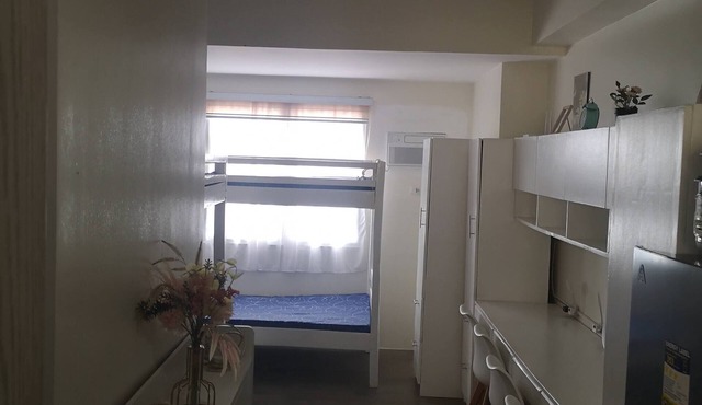 Studio Unit Around Recto U-belt