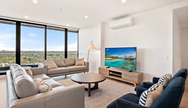 Stylish City-View Apartment with Premium Amenities
