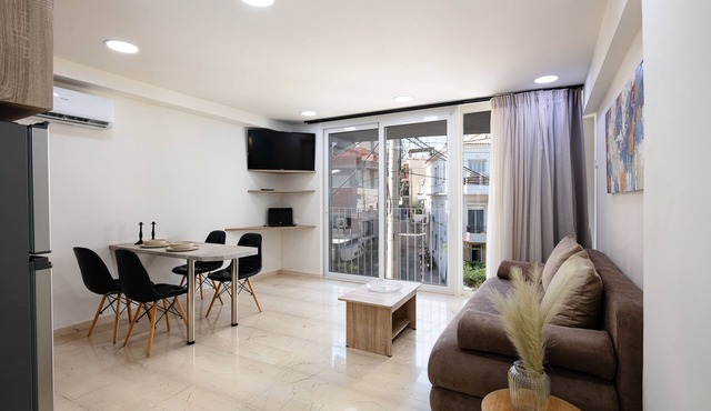 Sun Moon Apartment 2 in the center of Rethymno town