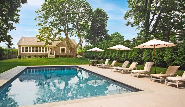 The Sandbox! Completely renovated in-town 3br, 2+ bath with pool & poolhouse.