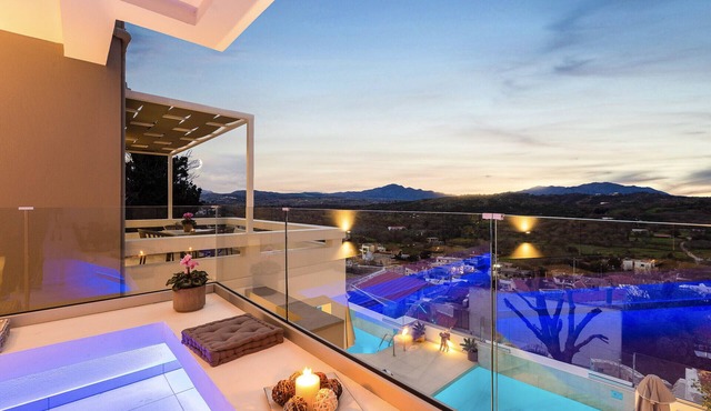 Three Moirai Villa – with 2 Heated Pools