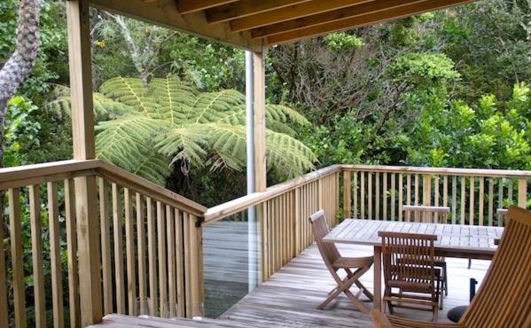 Tiromoana - Mathesons Bay Holiday Home