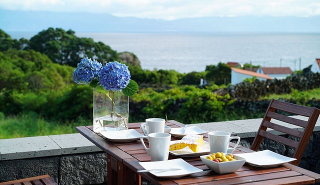 Traditional house restored in private and quiet environment near the sea