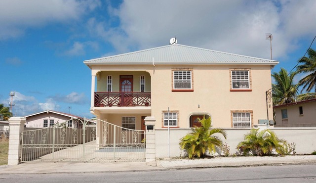 Trinity Breeze Apartments