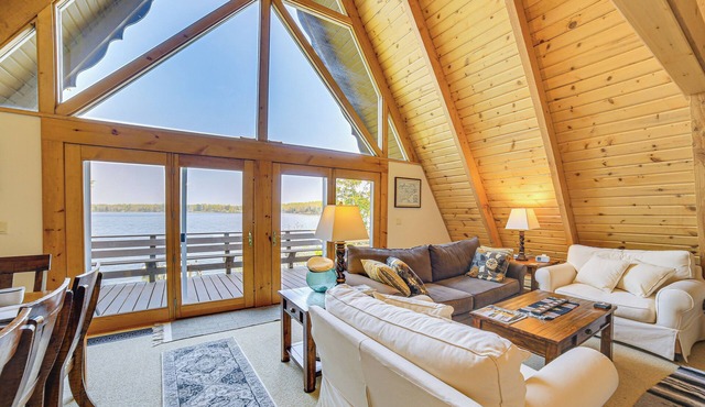 Upper Peninsula Lakefront A-Frame Cabin w/Dock