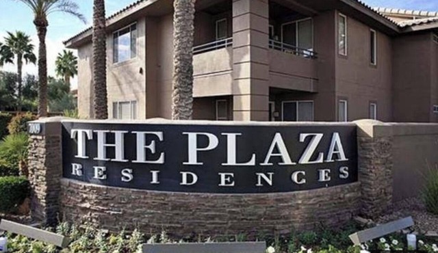 Upscale stay 2.5 blocks to Kierland and Scottsdale Commons shopping.