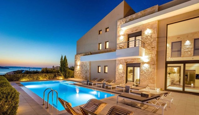 Villa Karga (4 bedroom villa)