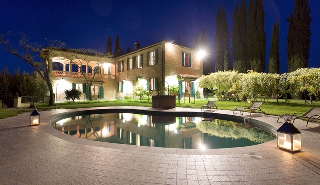 Villa Larniano, Panoramic With Private Pool And Vineyard
