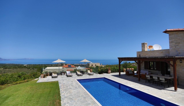Villa Tara, unforgettable view in a luxurious villa