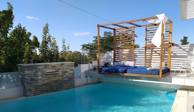 White Lotus Villa Vamos