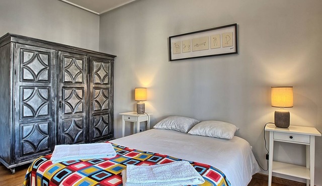 Wunderschöner Paço D'Arcos by Interhome