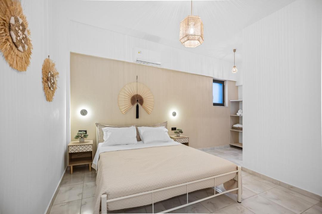 Agia Marina Apartment | Celeste Junior Suite on the Beach