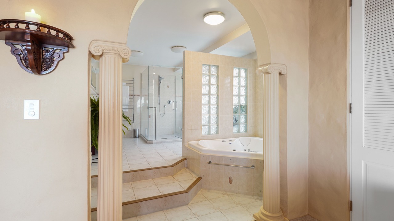 Photo of Bathroom in Sunnyhills