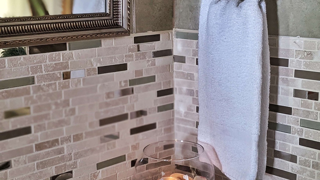 Photo of Bathroom in Antoneys Cay