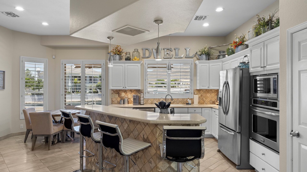 Photo of Kitchen in Arrowhead Lakes