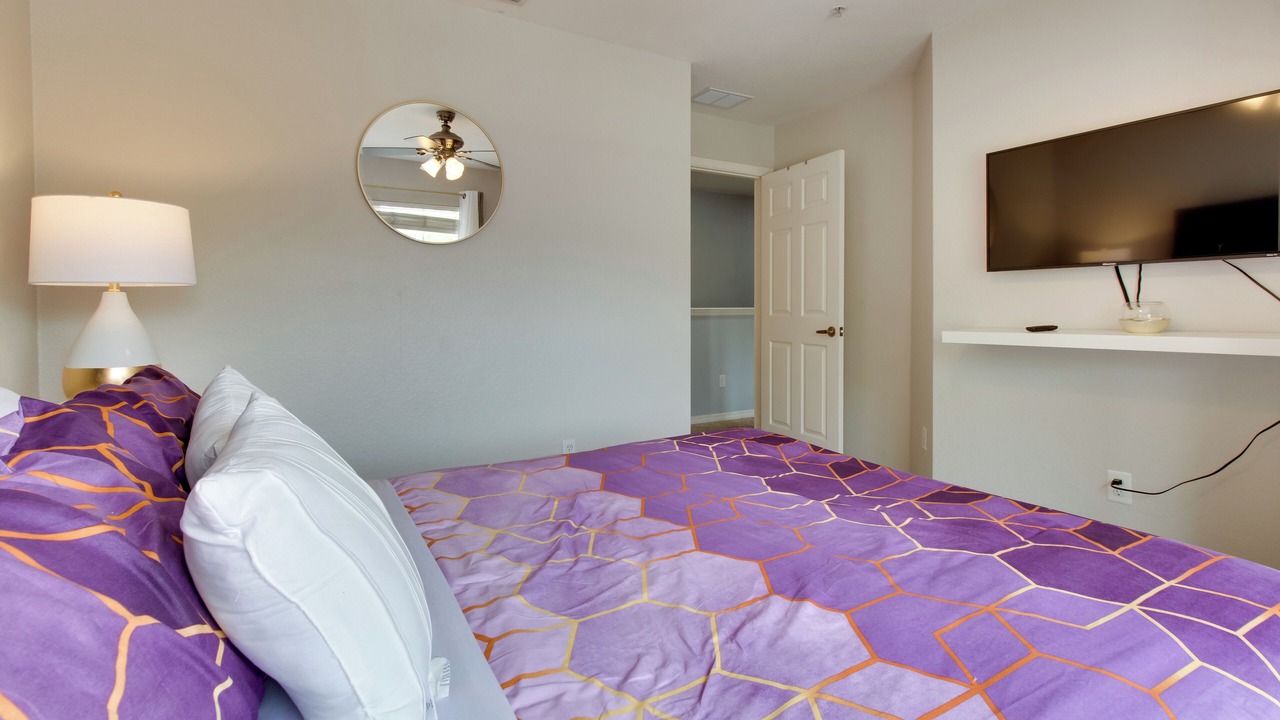 Photo of Bedroom in Venetian Bay Villages