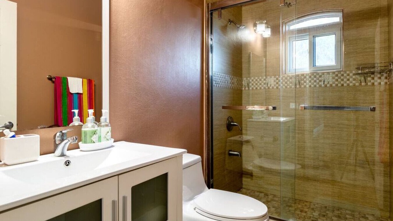 Photo of Bathroom in Reading
