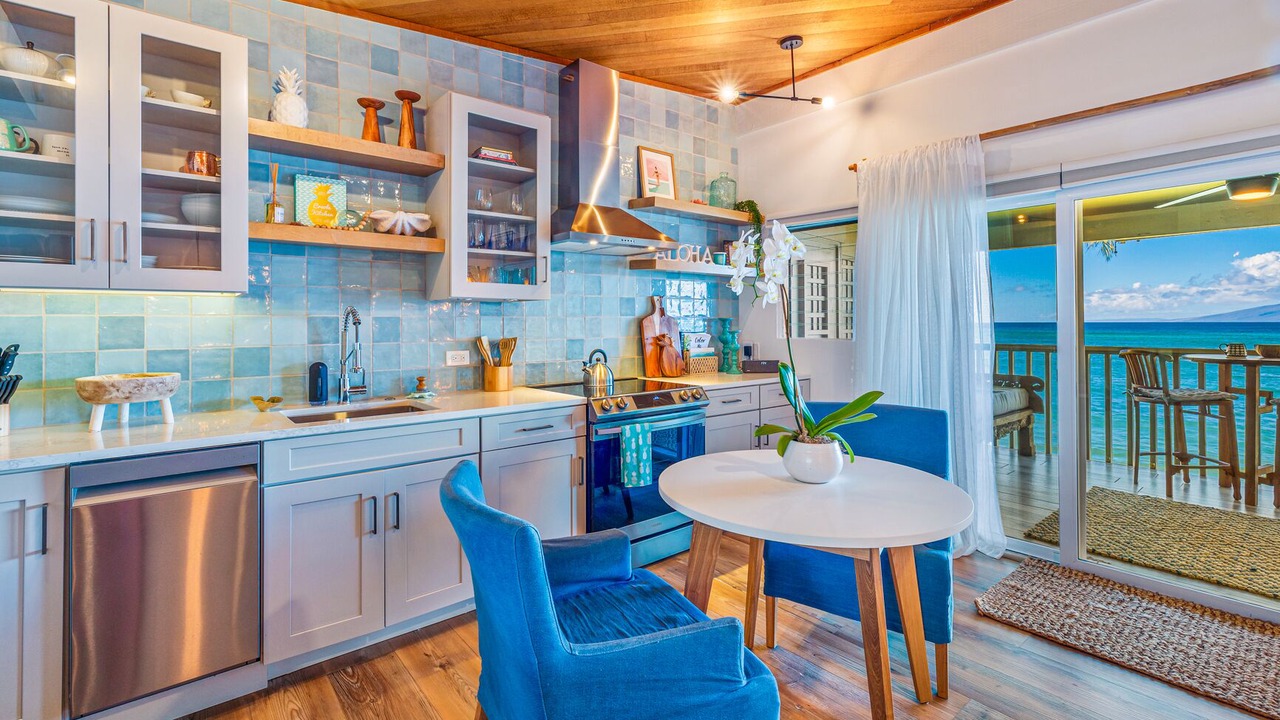 Photo of Kitchen in Kahana