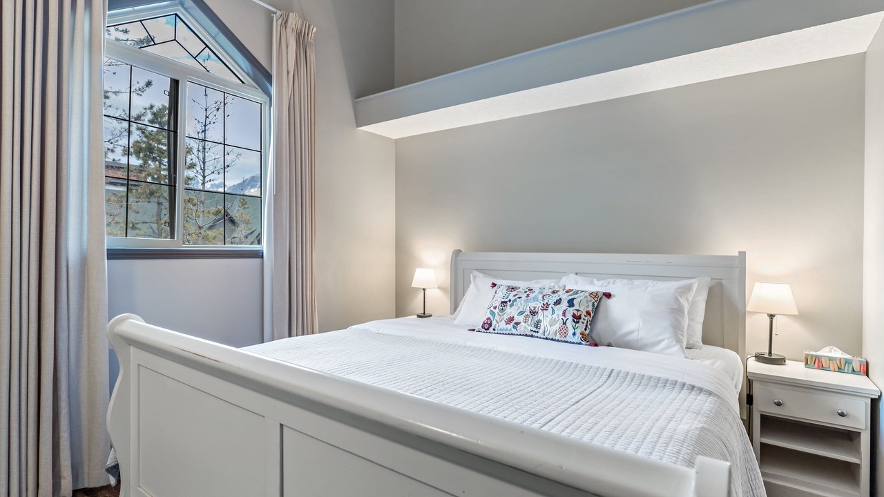 Photo of Bedroom in Canmore