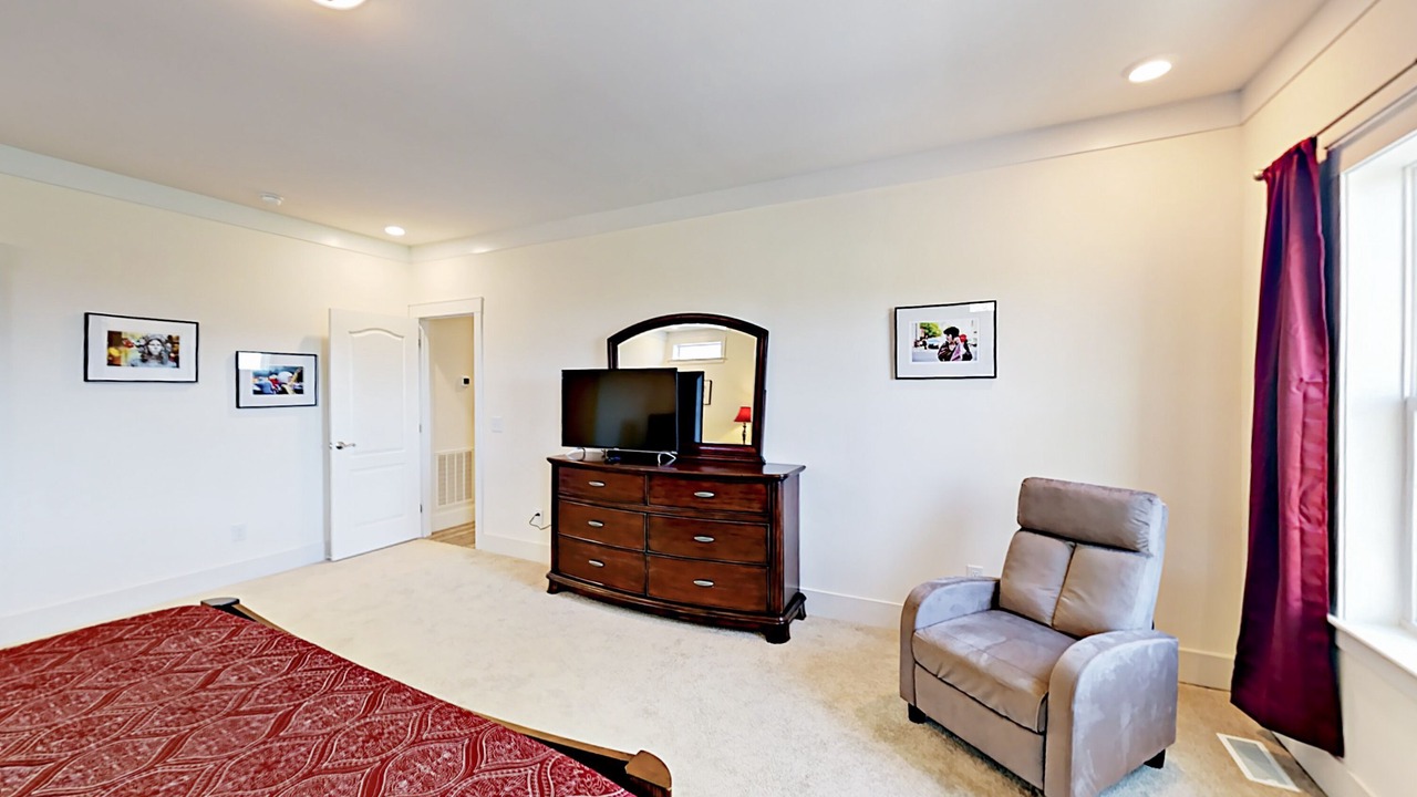 Photo of Bedroom in Weaverville