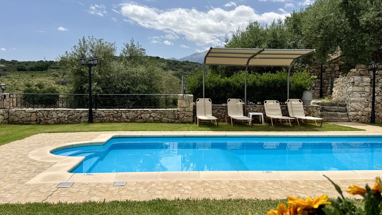 Photo of Outdoor in Samonas