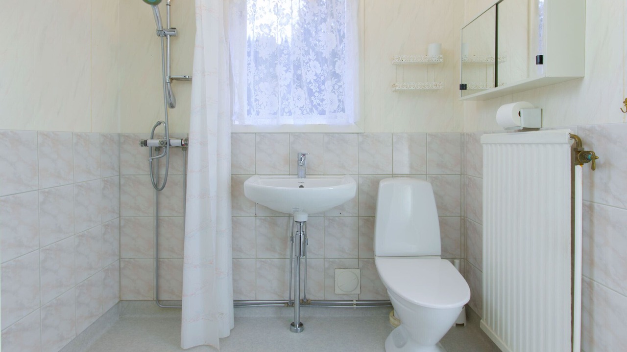 Photo of Bathroom in Axland