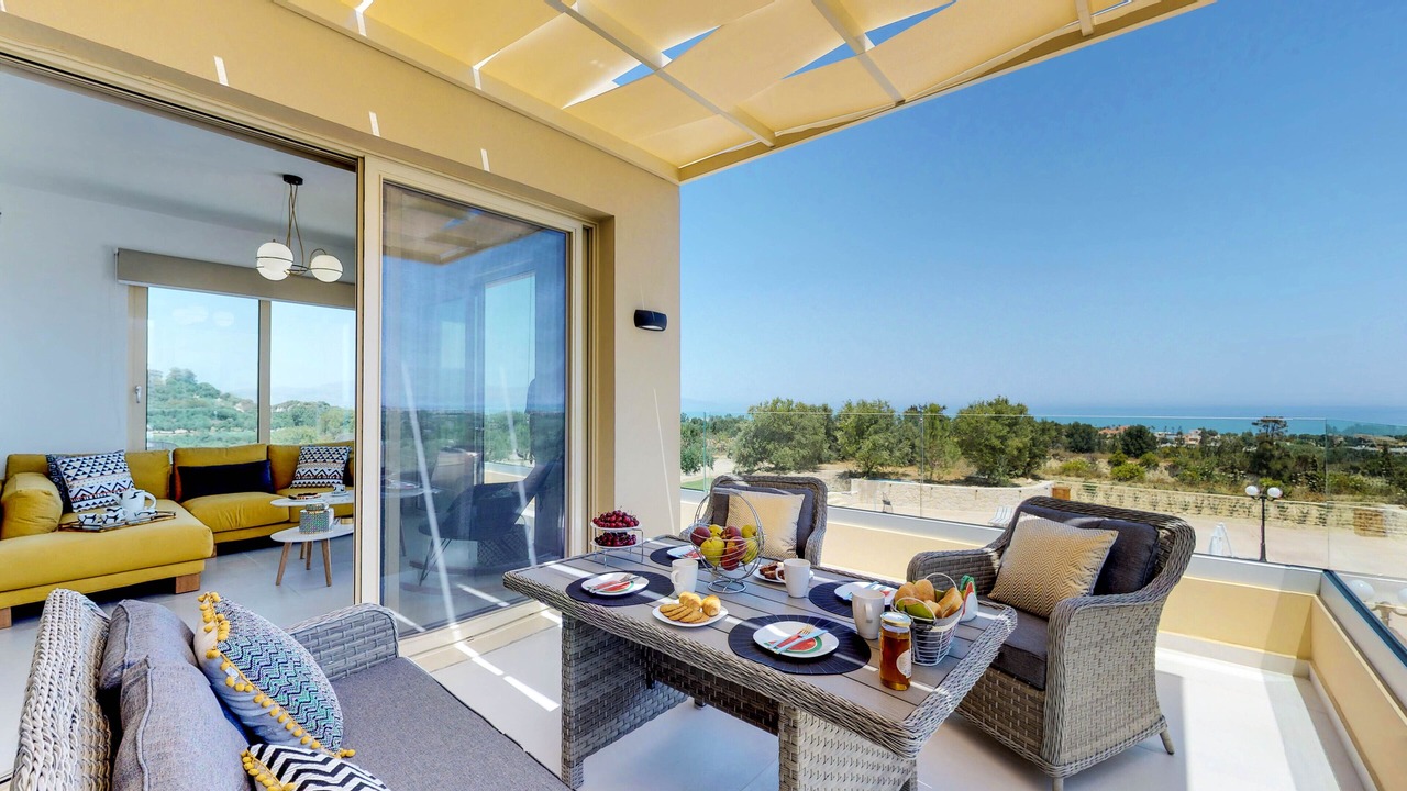 Photo of Patio Balcony in Gerani