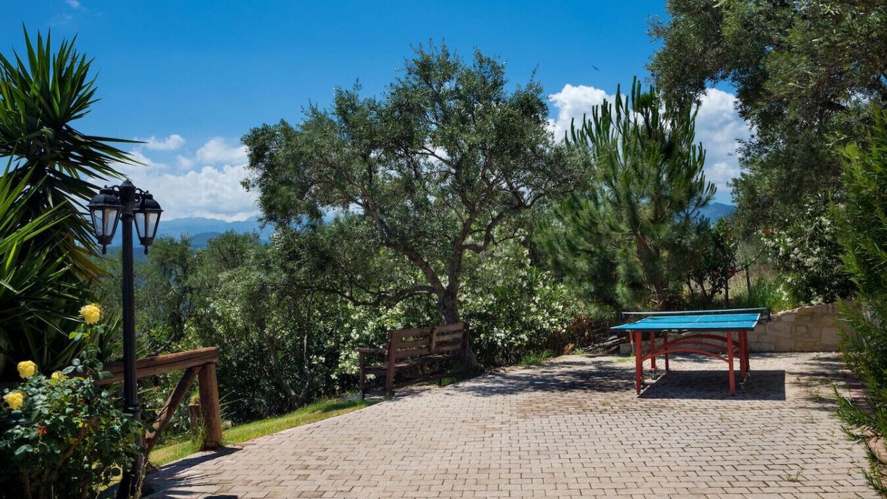 Photo of Outdoor in Polemarchi