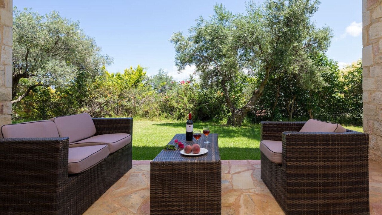 Photo of Patio Balcony in Polemarchi