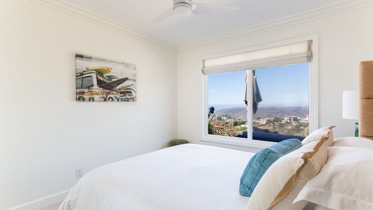 Photo of Bedroom in Top of the World