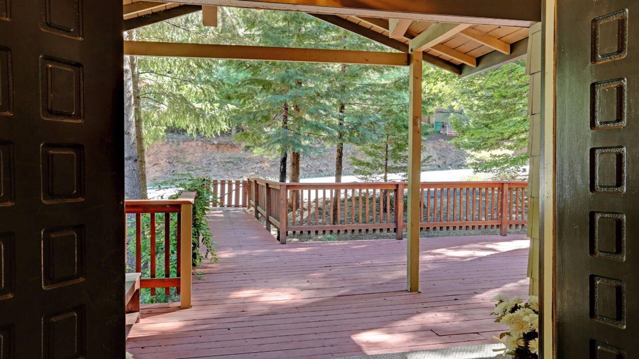 Photo of Others in Pollock Pines