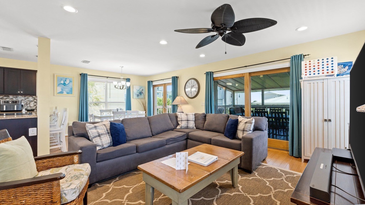Photo of Livingroom in Cape San Blas