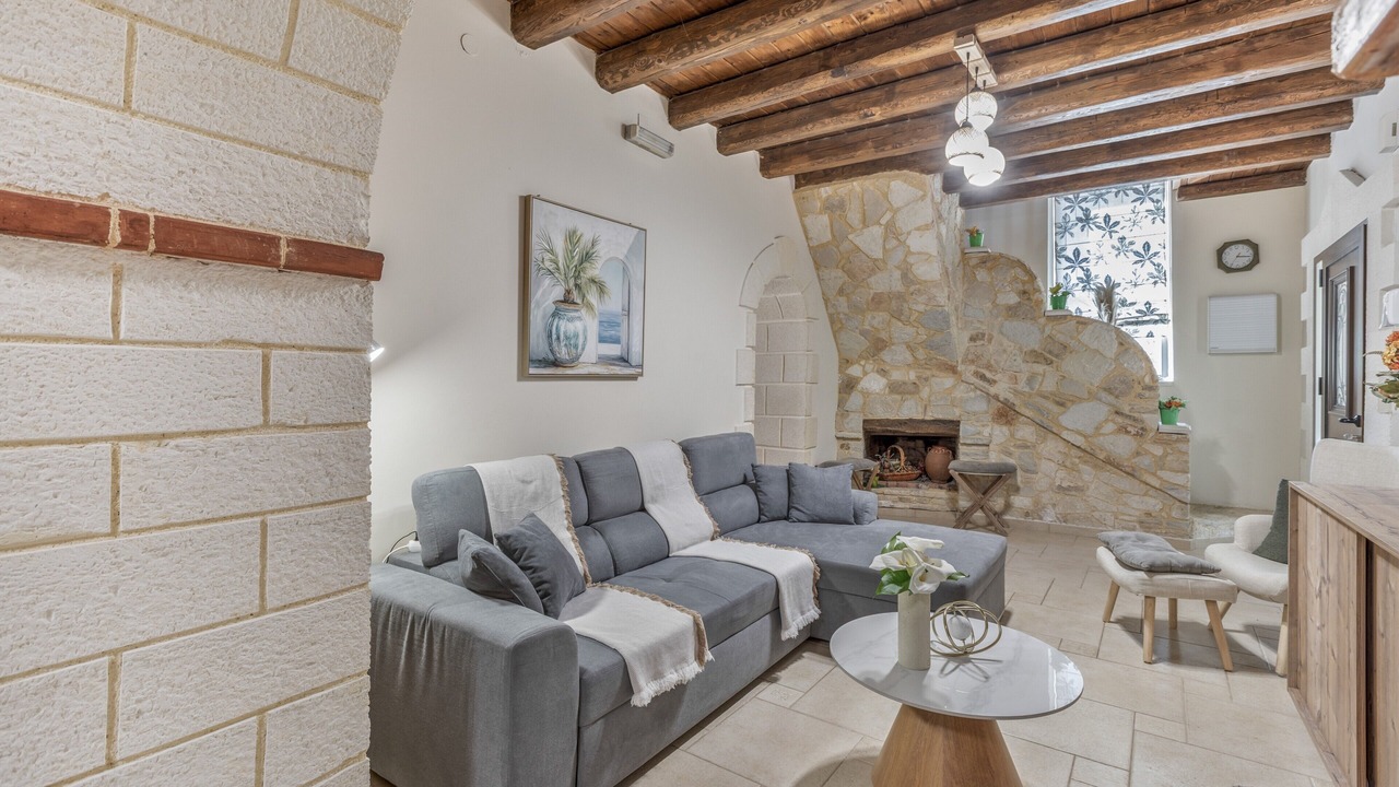 Photo of Livingroom in Platanias