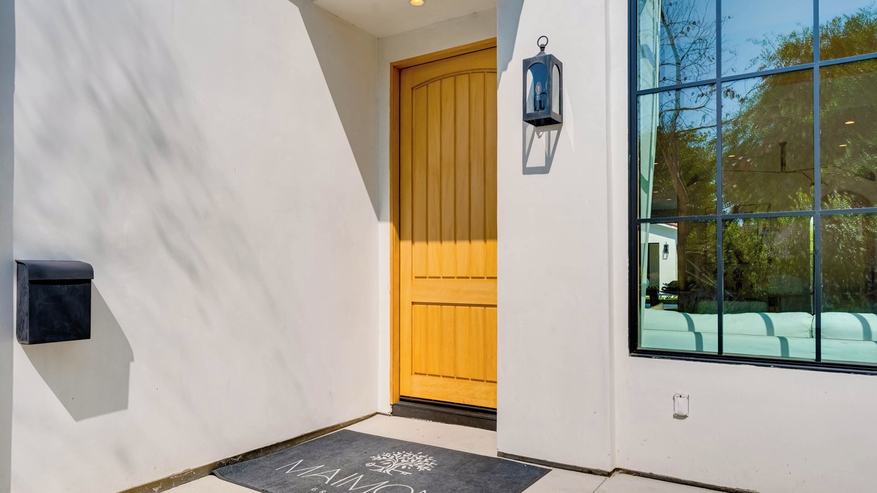 Photo of Outdoor in Studio City