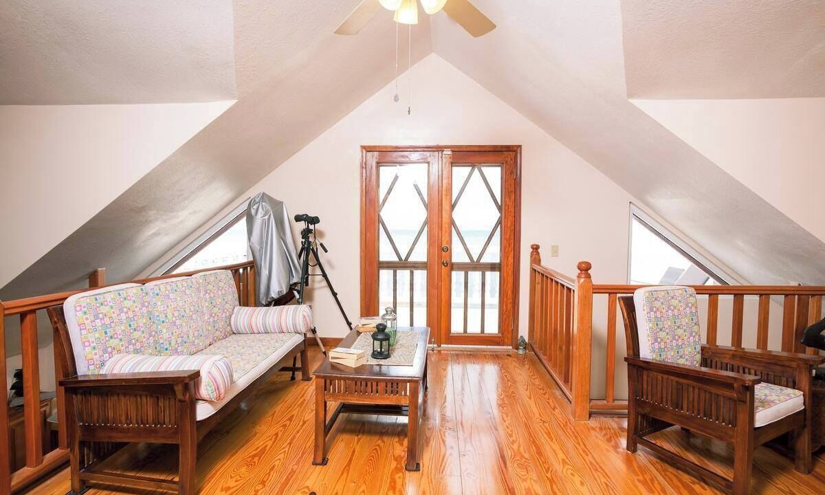 Photo of Livingroom in Sandy Bay