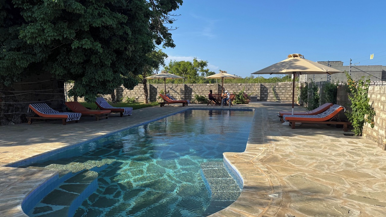 Photo of Outdoor in Galu