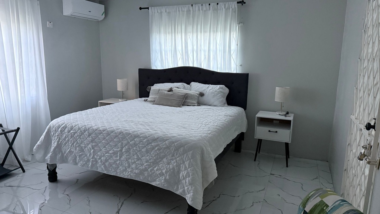 Photo of Bedroom in Mandeville