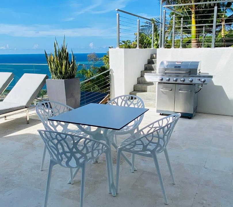 Photo of Patio Balcony in Pristine Bay