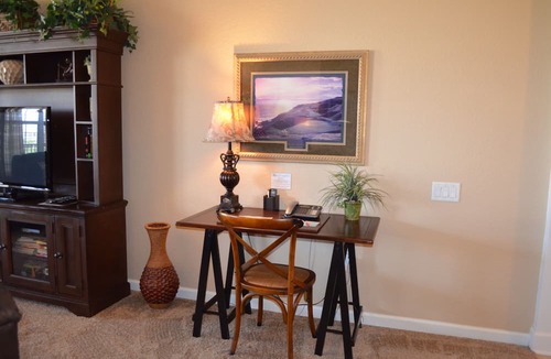 Florida Central Atlantic Coast Condo | Elegant penthouse with ample space – the perfect place to connect and relax!