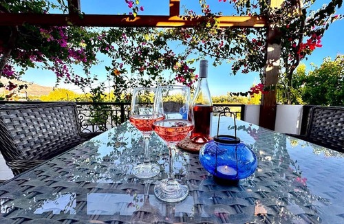 Makry Gialos House | Villa Kalliroi | Detached villa, within walking distance of the beach and taverns